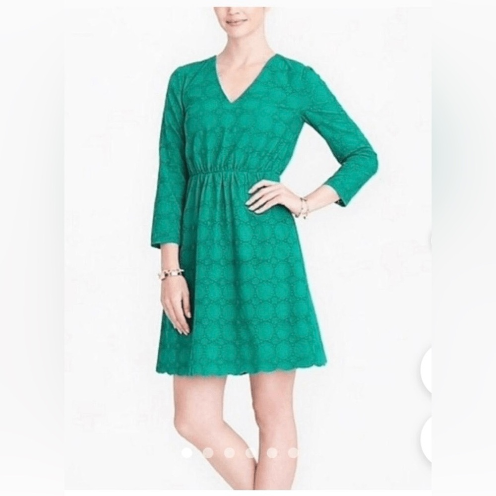 J. Crew Women's Green Lace Scalloped Edge V-Neck Dress Size 00 Back Zip.